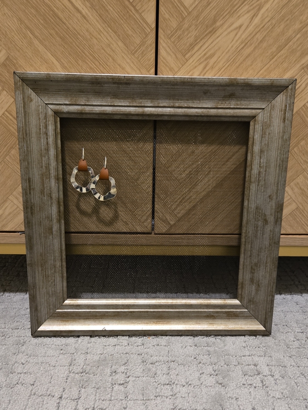 Earring Display 10x10